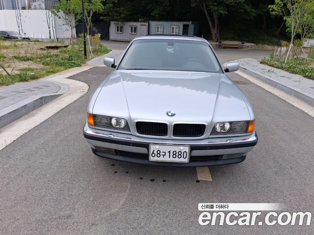 BMW 7-Series из Кореи Encar