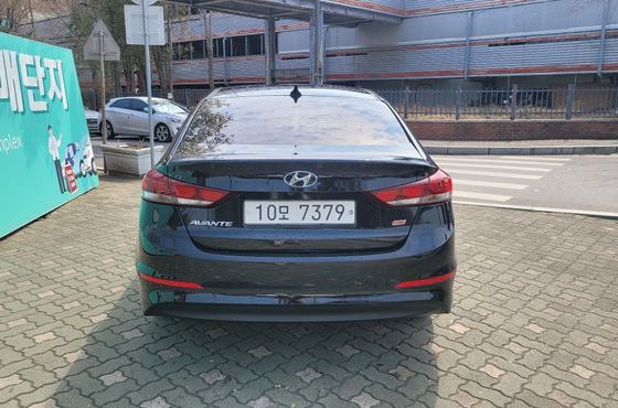 Hyundai AVANTE 1.6 GDI Value Plus — пробег 90 000 км — фото 5 из 5