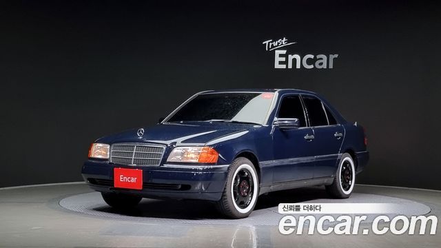 Mercedes-Benz C-Class из Кореи Encar