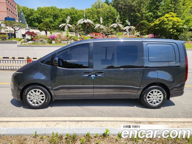 Hyundai Staria из Кореи Encar
