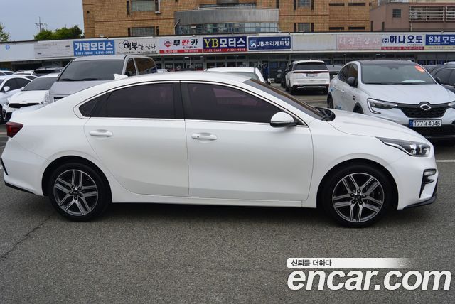 Kia K3 Luxury — пробег 84 177 км — фото 2 из 5