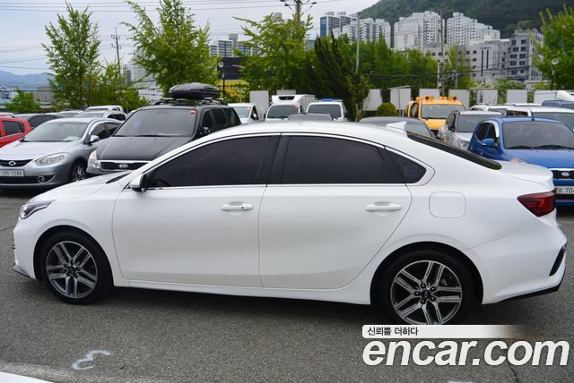 Kia K3 Luxury — пробег 84 177 км — фото 3 из 5