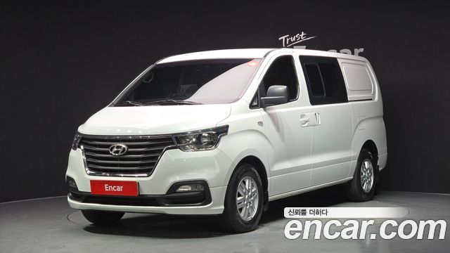 Hyundai Starex Van 5-Seater Modern — пробег 160 025 км — фото 1 из 5