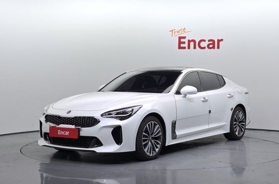Kia Stinger 2.2 Diesel 2WD Platinum — пробег 101 575 км — фото 1 из 5