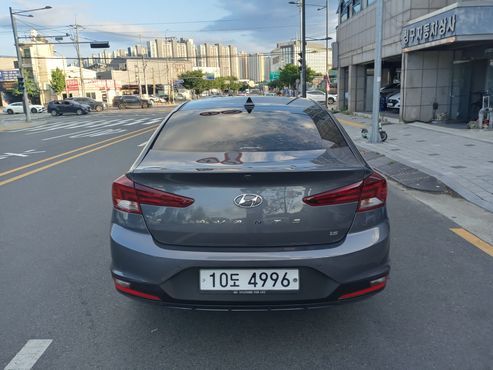 Hyundai AVANTE 1.6 Style — пробег 115 237 км — фото 2 из 5