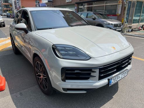 Porsche Cayenne 3.0 — пробег 18 600 км — фото 3 из 5