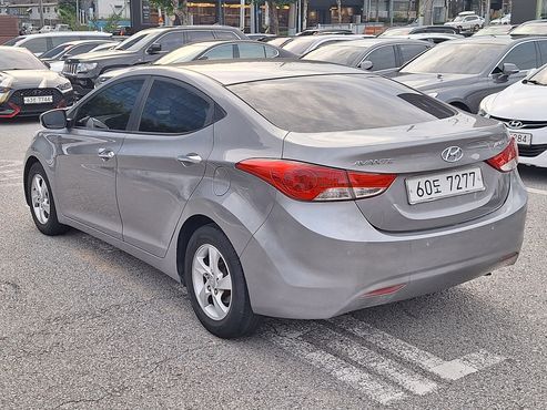 Hyundai AVANTE M16 GDI Luxury — пробег 122 000 км — фото 5 из 5
