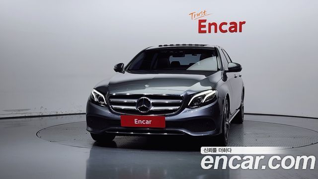 Mercedes-Benz E-Class из Кореи Encar