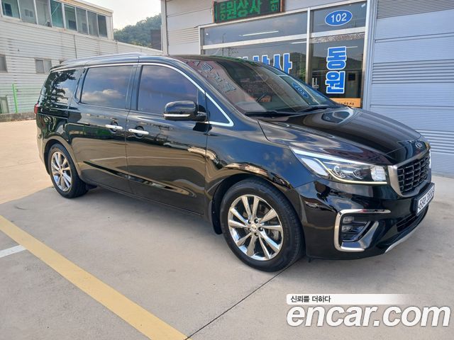 Kia Carnival из Кореи Encar