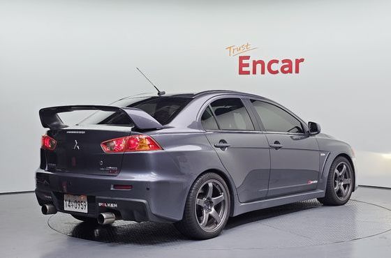 Mitsubishi Lancer Evolution 10th — пробег 94 274 км — фото 2 из 5