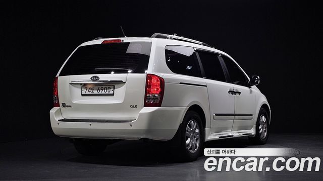 Kia Carnival Grand Carnival GLX R Special — пробег 214 649 км — фото 2 из 5