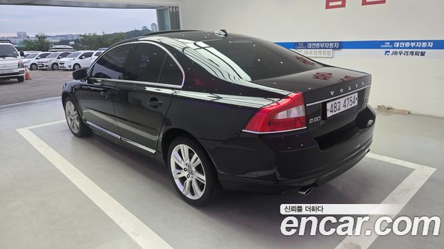 Volvo S80 T6 AWD 2nd — пробег 193 000 км — фото 3 из 5