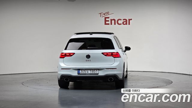 Volkswagen Golf 2.0 GTI — пробег 24 403 км — фото 4 из 5