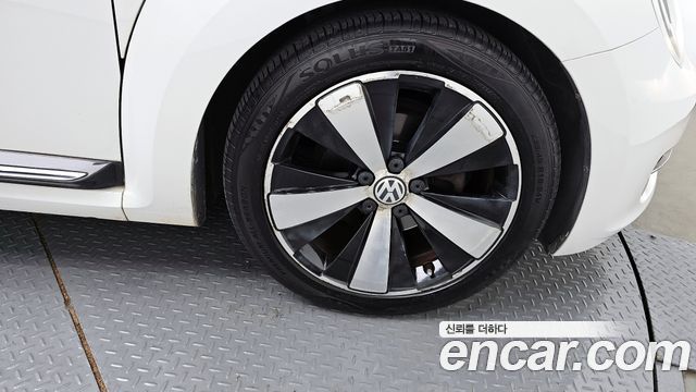 Volkswagen Beatle из Кореи Encar