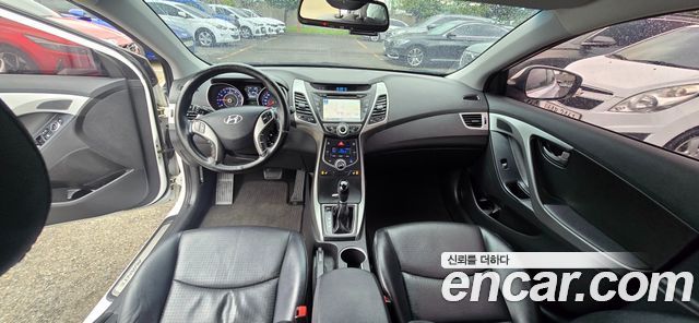 Hyundai AVANTE 1.6 GDi Smart Standard — пробег 83 596 км — фото 2 из 5