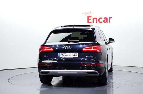 Audi Q5 45 TFSI Quattro — пробег 66 733 км — фото 4 из 5