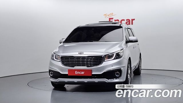 Kia Carnival 9-seater Noblesse — пробег 178 048 км — фото 3 из 5