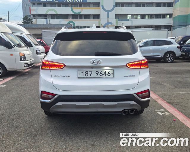 Hyundai Santafe из Кореи Encar