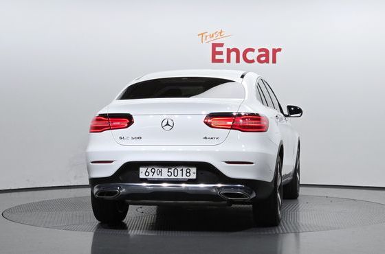 Mercedes-Benz GLC-Class GCL300 4MATIC Coupe — пробег 53 420 км — фото 4 из 5