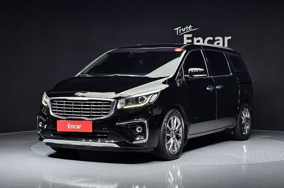 Kia Carnival 9-Seater Prstige — пробег 142 057 км — фото 1 из 5