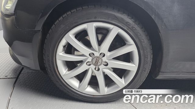 Audi A4 из Кореи Encar