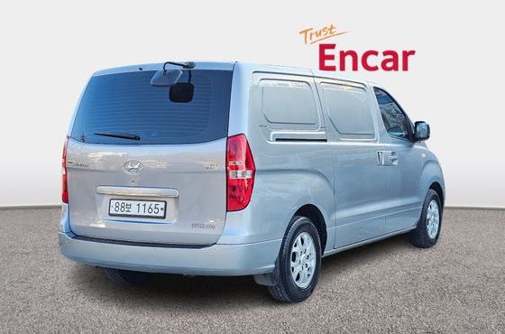 Hyundai Starex 3-Seater VAN CVX Deluxe — пробег 107 172 км — фото 2 из 5