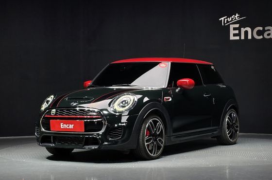 Mini Cooper JCW 3rd Generation — пробег 29 371 км — фото 1 из 5