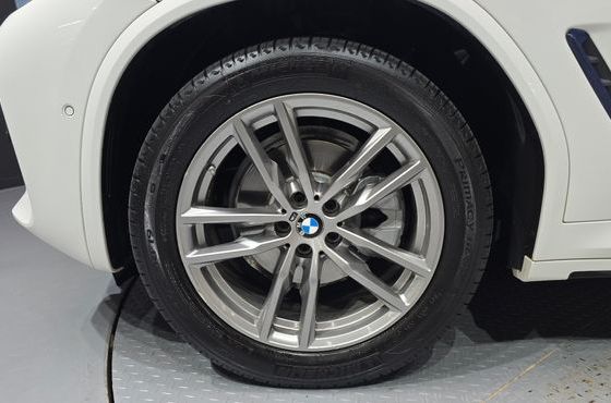 BMW X3 xDrive 20i M sports Online Exclusive Edition — пробег 65 791 км — фото 5 из 5