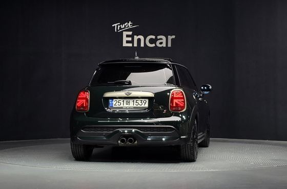 Mini Cooper 3Door Resolute Edition 3rd Gen — пробег 37 967 км — фото 4 из 5