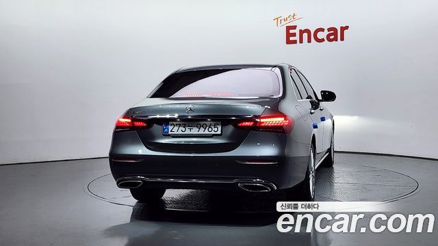 Mercedes-Benz E-Class из Кореи Encar
