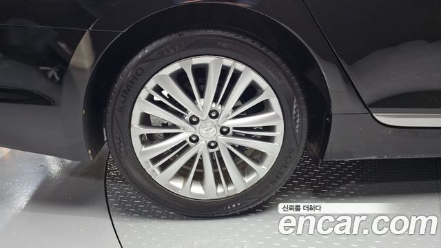Hyundai Aslan из Кореи Encar