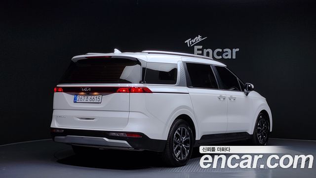 Kia Carnival из Кореи Encar
