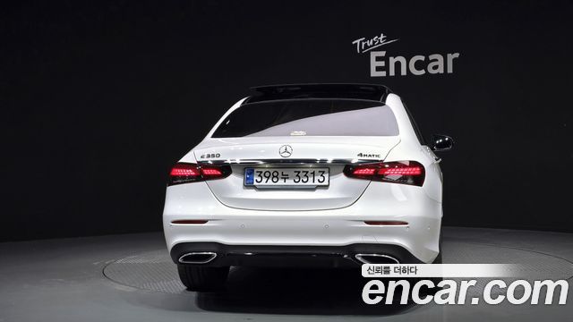 Mercedes-Benz E-Class E350 4MATIC AMG Line — пробег 15 034 км — фото 4 из 5