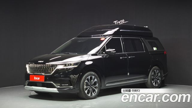 Kia Carnival 7-Seater Hi-Limousine Signature — пробег 52 767 км — фото 1 из 5