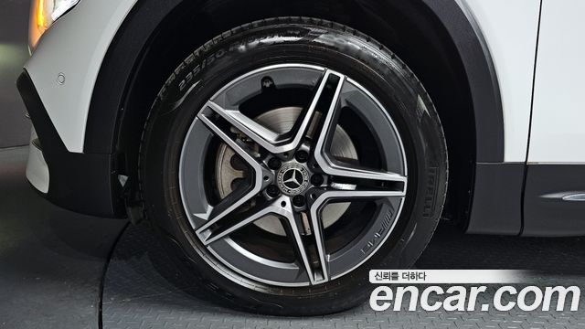 Mercedes-Benz GLB-Class из Кореи Encar