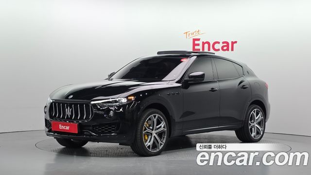 Maserati Levante 3.0 S AWD GranLusso — пробег 63 541 км — фото 1 из 5