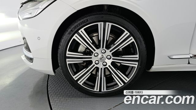 Volvo S90 из Кореи Encar