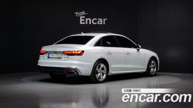 Audi A4 40 TFSI Premium — пробег 62 337 км — фото 2 из 5