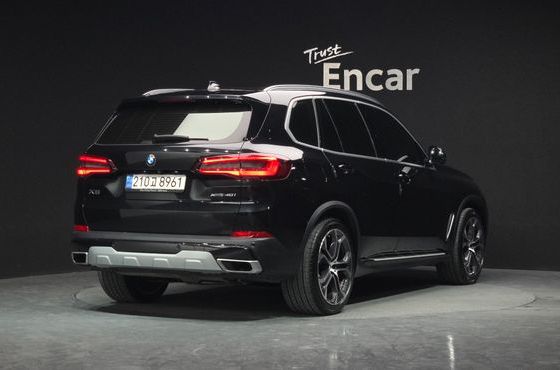 BMW X5 xDrive 40i xLine — пробег 69 138 км — фото 2 из 5