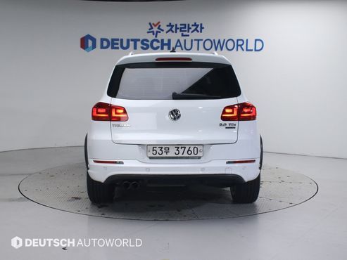 Volkswagen Tiguan 2.0 TDI R-Line 5N — пробег 150 218 км — фото 4 из 5