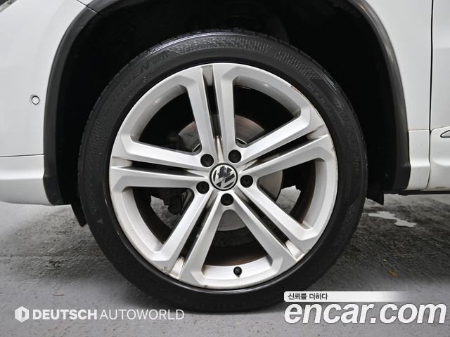 Volkswagen Tiguan из Кореи Encar