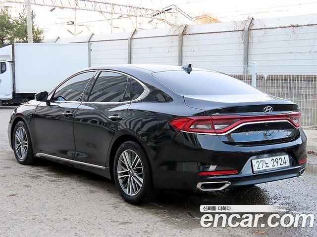 Hyundai Grandeur 2.2 Diesel Premium Special — пробег 252 542 км — фото 2 из 5