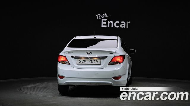 Hyundai Accent из Кореи Encar