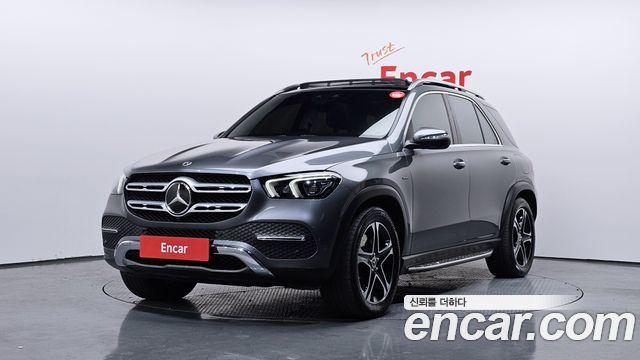 Mercedes-Benz GLE-Class GLE350e 4MATIC — пробег 100 888 км — фото 1 из 5