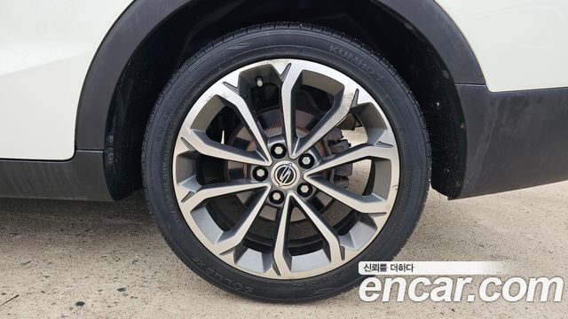 Ssangyong TIBOLI из Кореи Encar