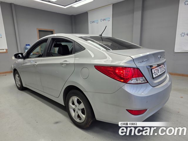 Hyundai Accent из Кореи Encar