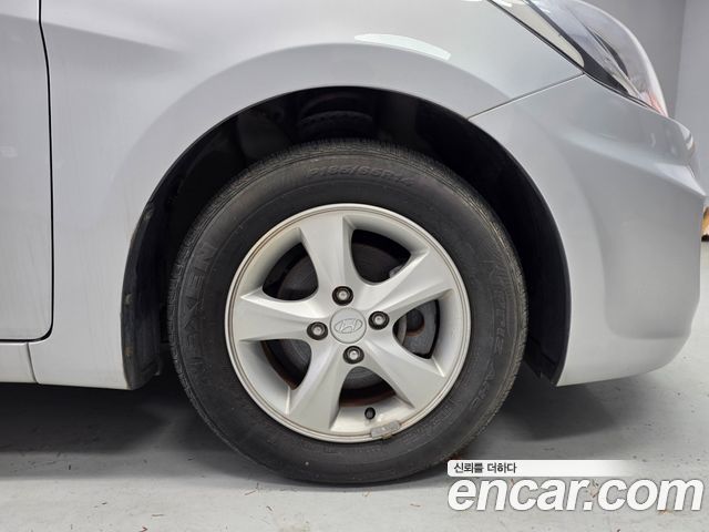 Hyundai Accent из Кореи Encar