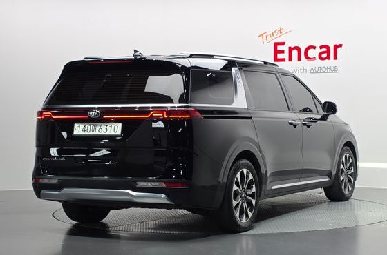 Kia Carnival 9-Seater Signature — пробег 103 905 км — фото 2 из 5