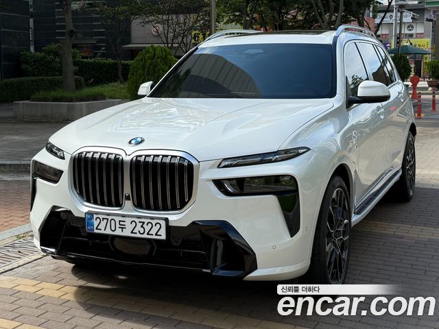BMW X7 xDrive 40i M Sport 6STR — пробег 2 420 км — фото 2 из 5
