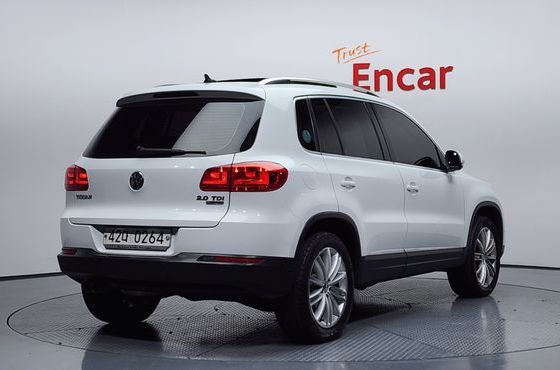 Volkswagen Tiguan 2.0 TDI Premium 5N — пробег 148 534 км — фото 2 из 5